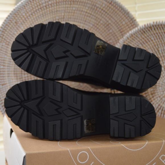 Urban Outfitters Black Zip-Up Boot Size 9 - Picture 9 of 12